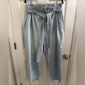 Light Blue High-Waisted Women's Jeans
